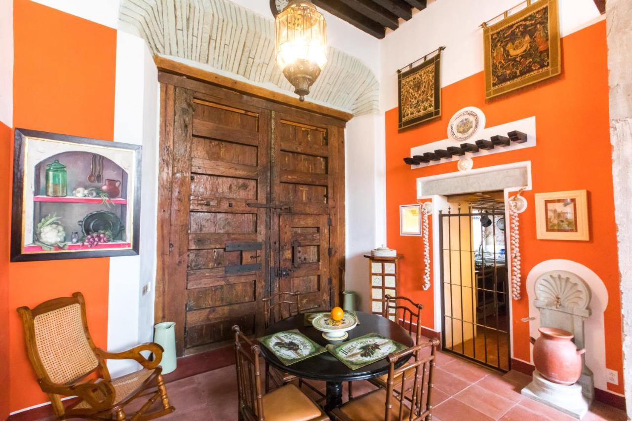 Hotel Sanbernabe Tres Guanajuato Zewnętrze zdjęcie