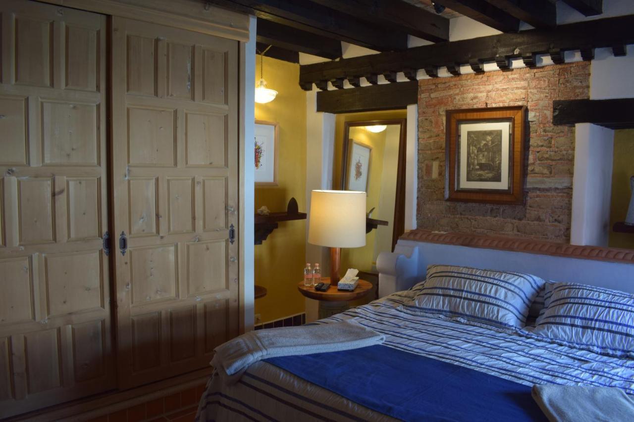 Hotel Sanbernabe Tres Guanajuato Zewnętrze zdjęcie